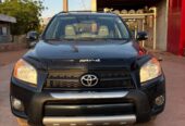 TOYOTA RAV4 2010 très propre