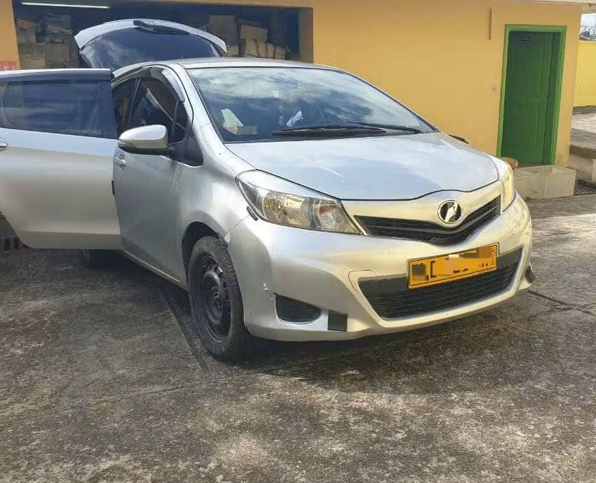 TOYOTA YARIS 3