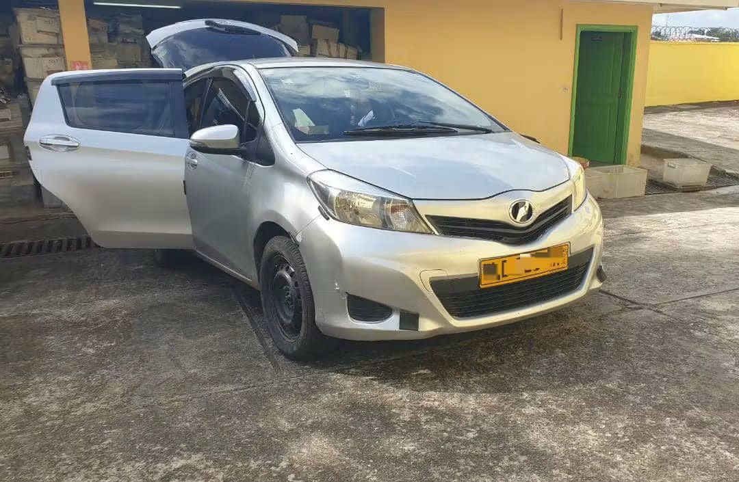 TOYOTA YARIS 3
