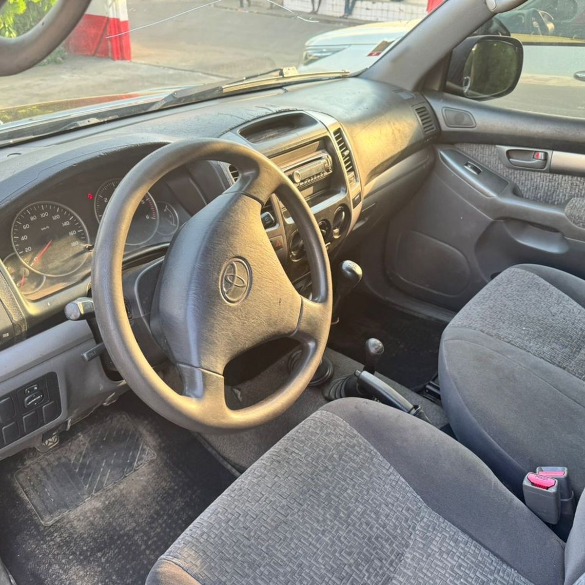 Toyota Land Cruiser Prado GX