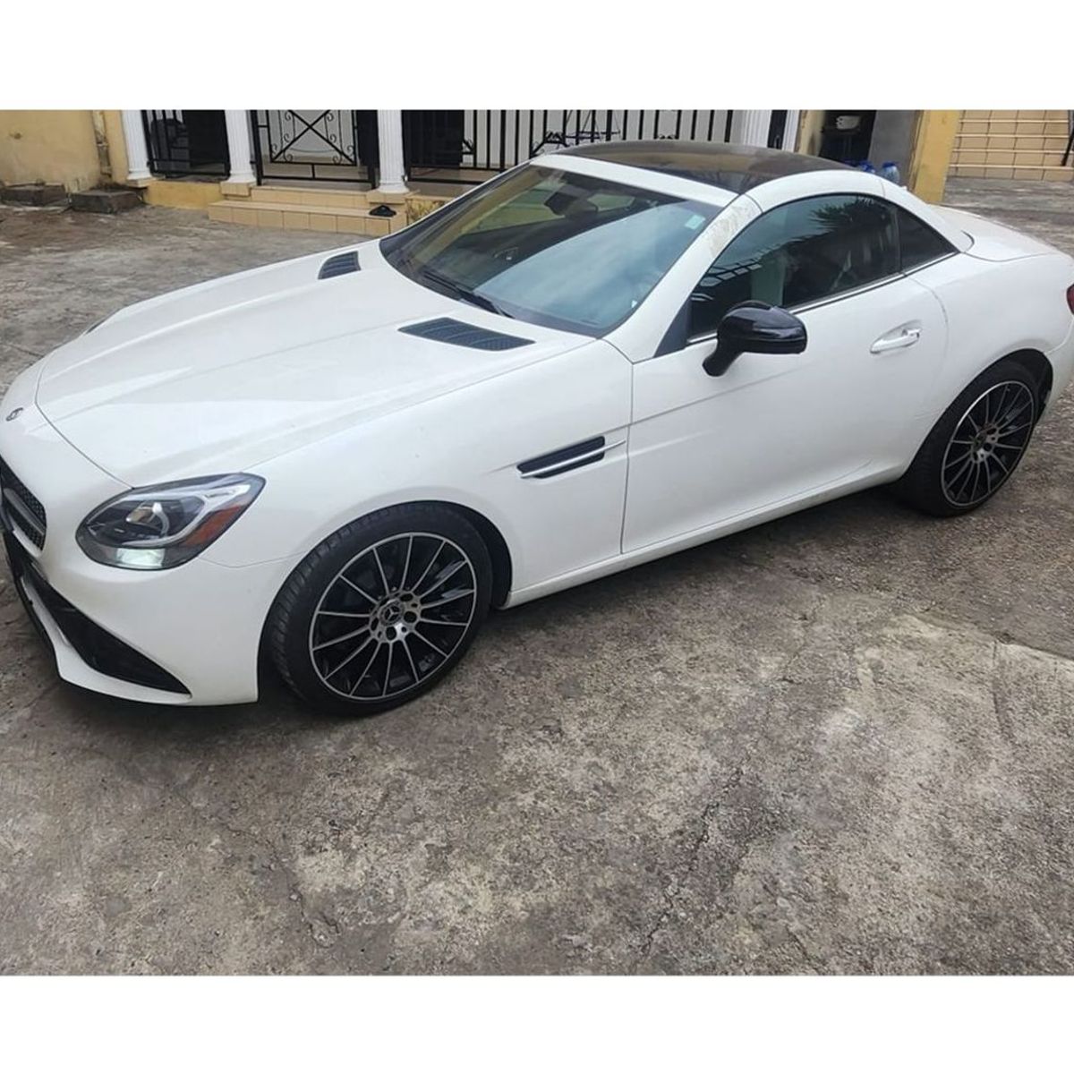 Mercedes-Benz SLC