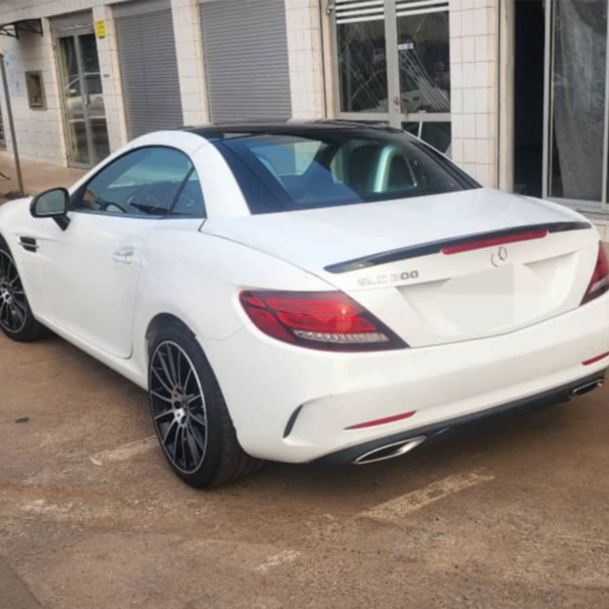 Mercedes-Benz SLC 200