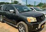 Nissan Armada V8