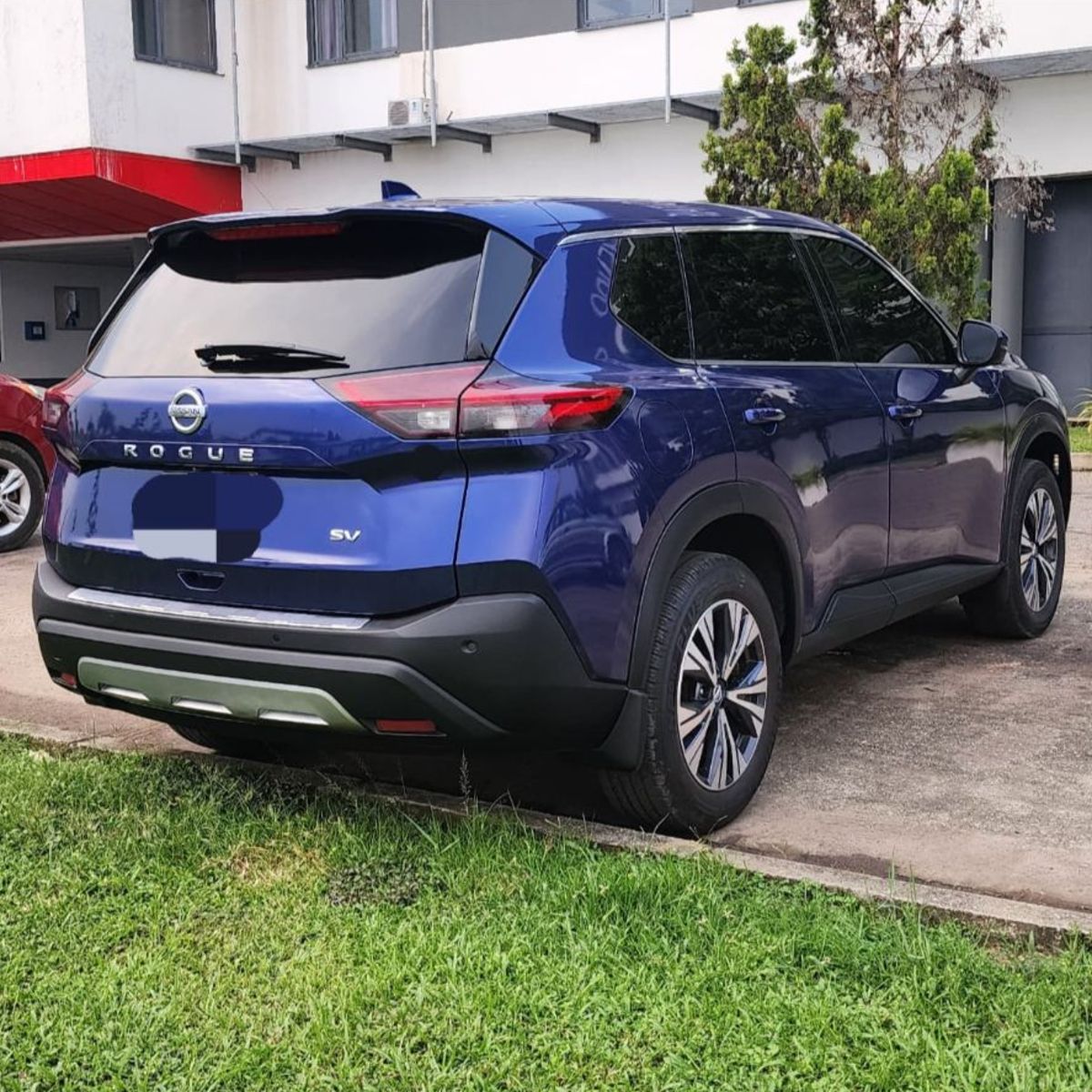 NISSAN ROGUE 2021