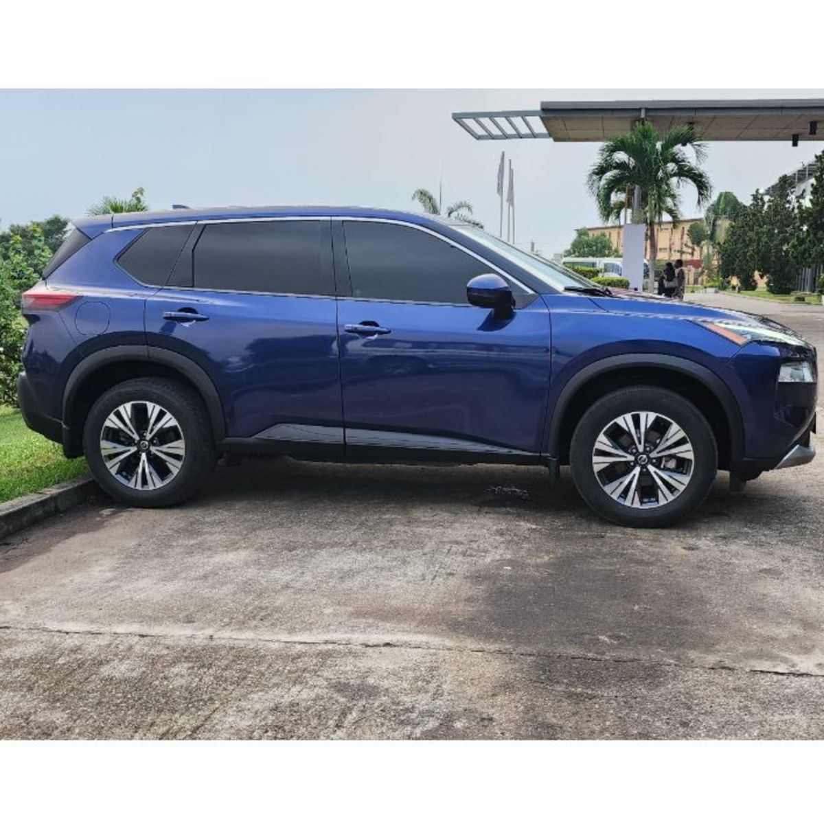 NISSAN ROGUE 2021