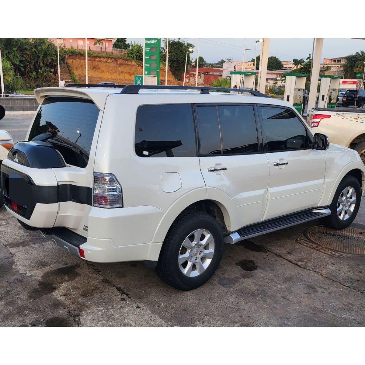 Mitsubishi Pajero GLS