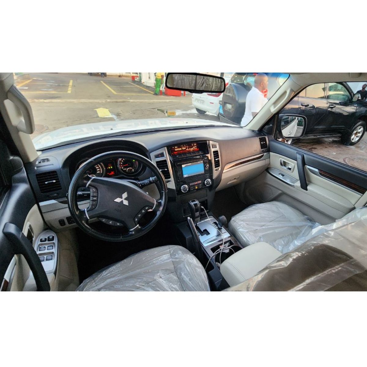 Mitsubishi Pajero GLS