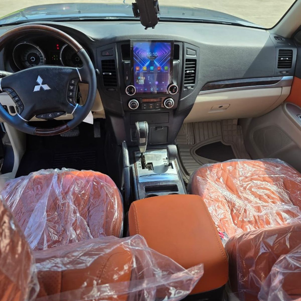 Mitsubishi Pajero GLS V6