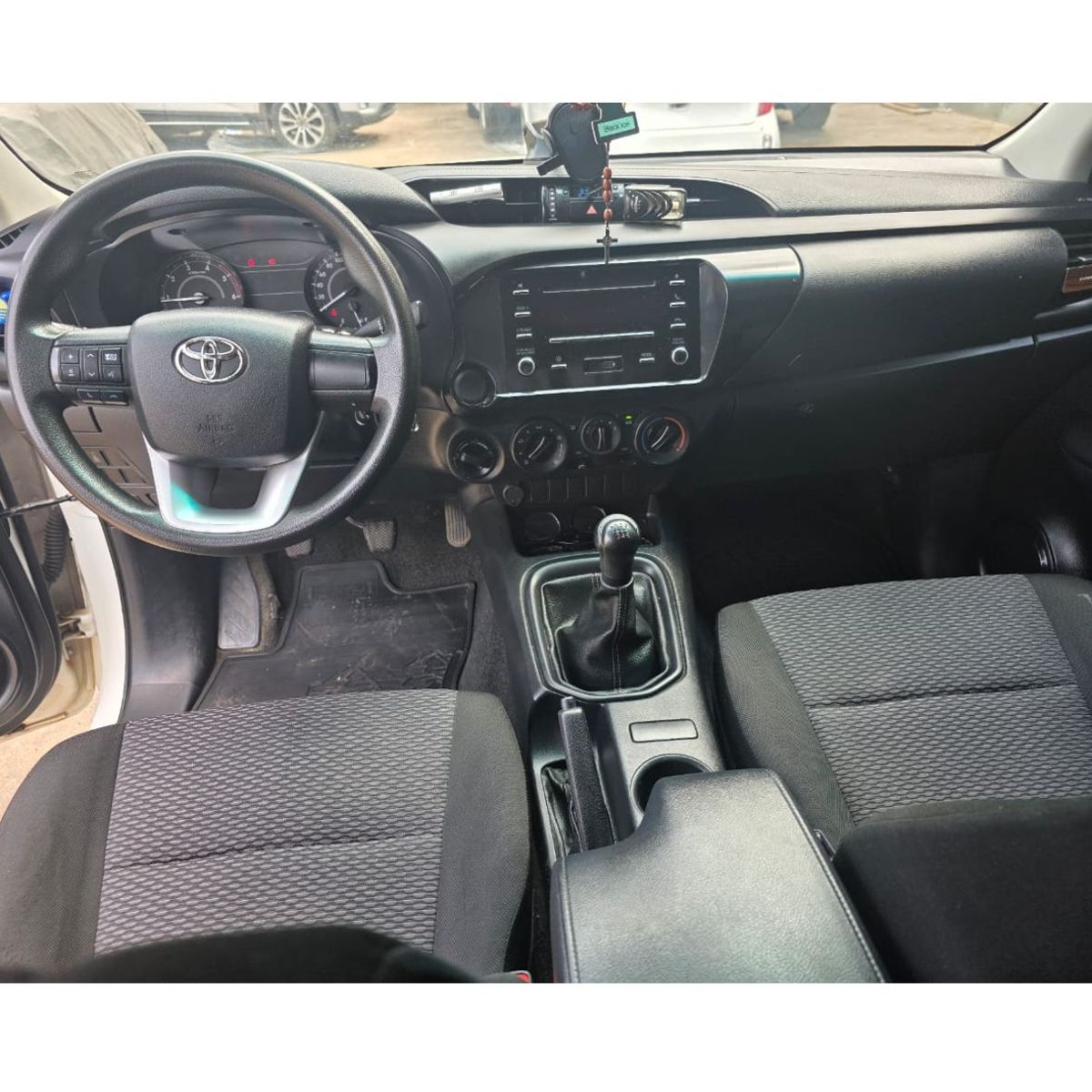 Toyota Hilux 2023