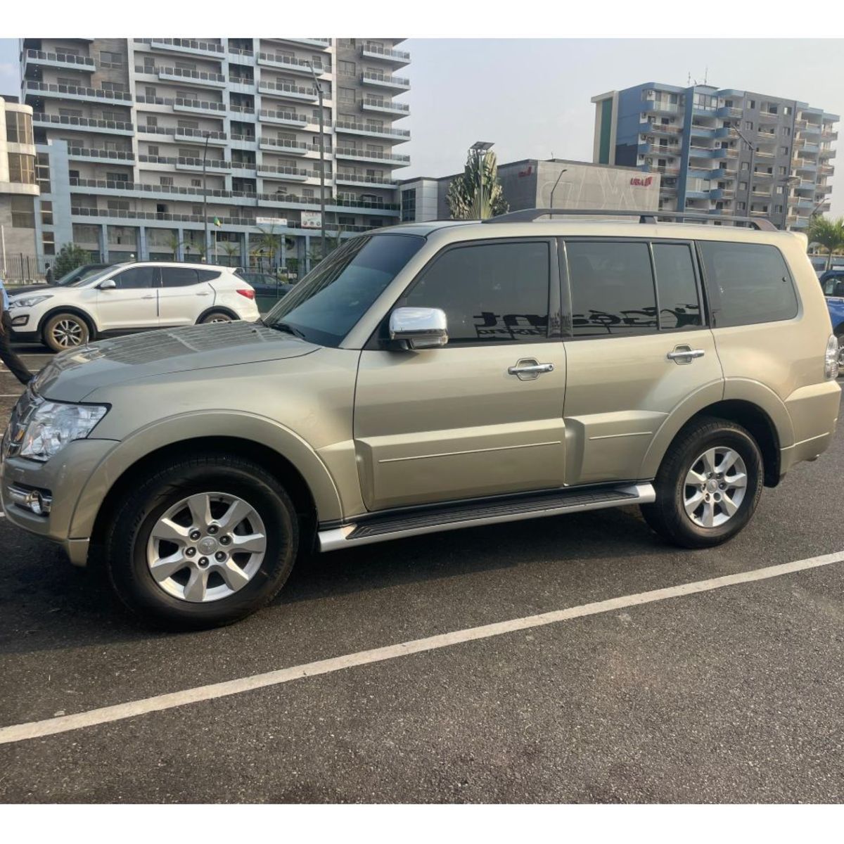Mitsubishi Pajero GLS 2018