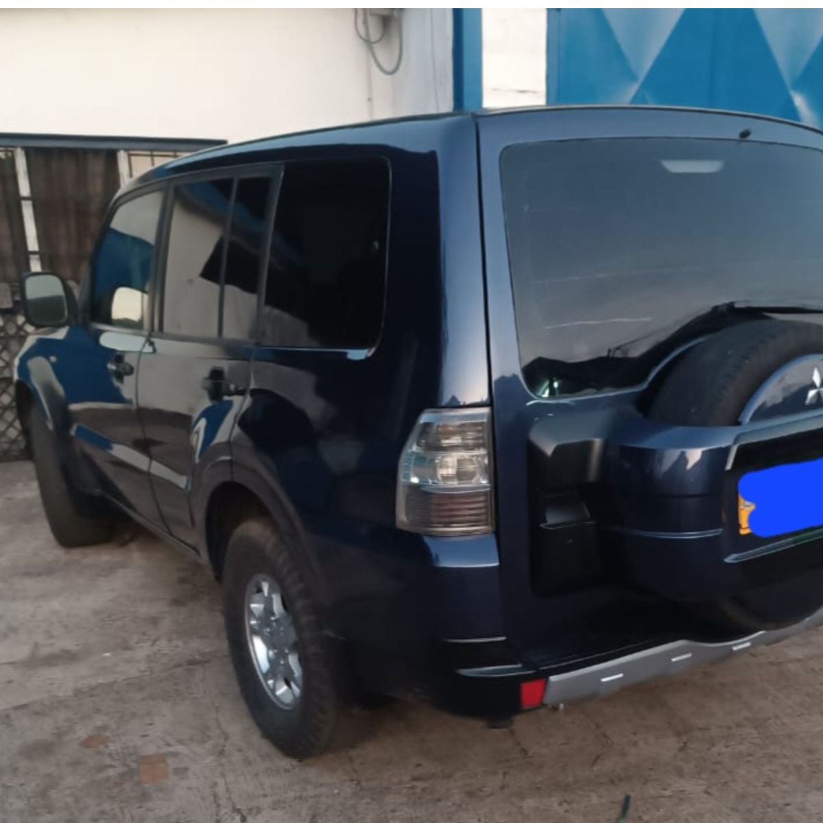 Mitsubishi Pajero 2010