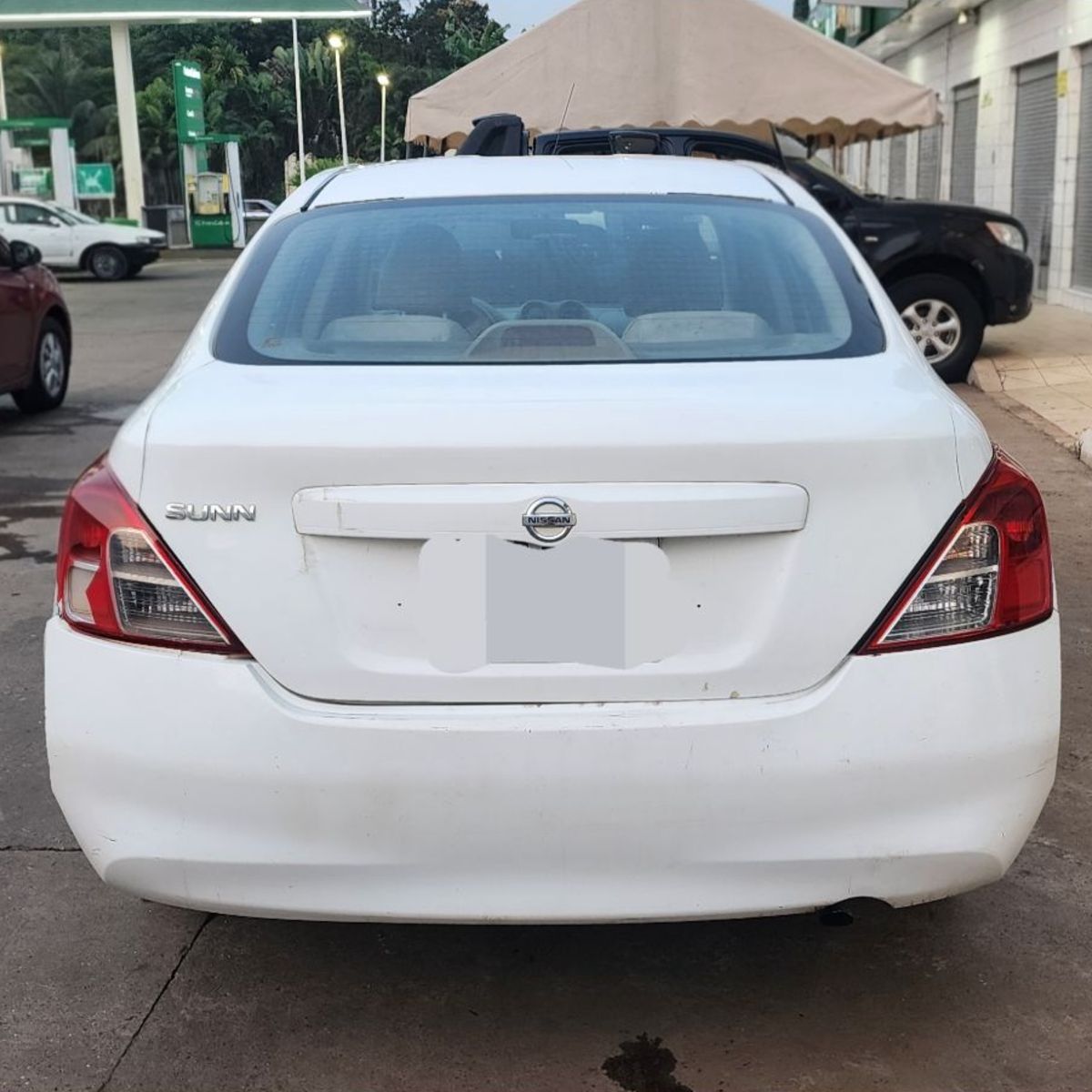 Nissan Sunny 2013