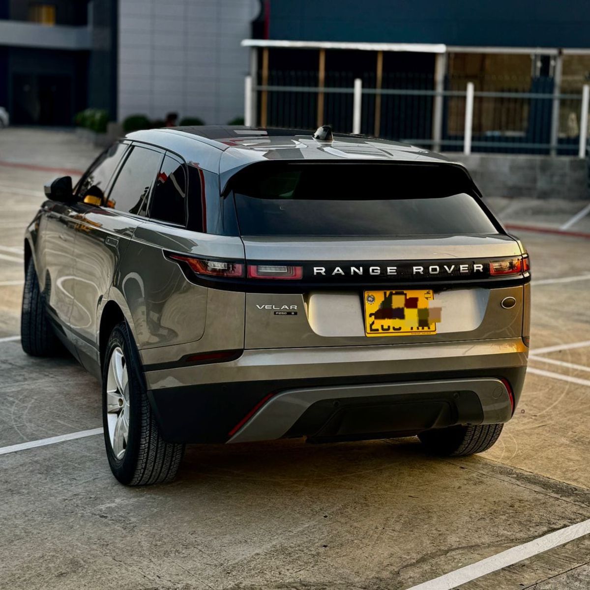 Land Rover Range Rover Velar