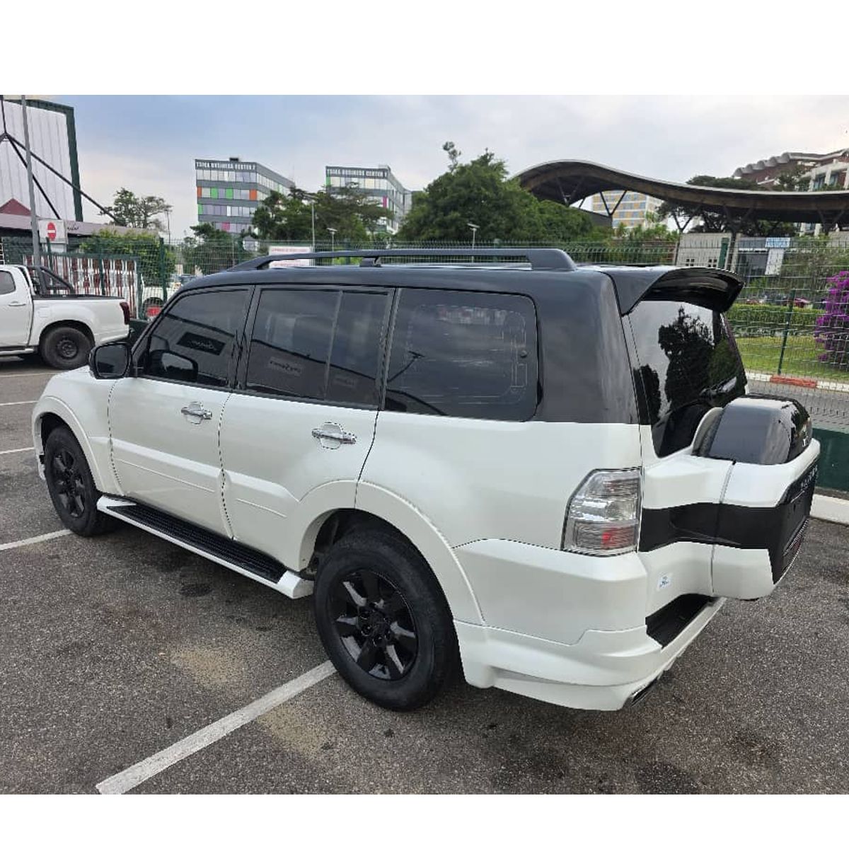 Mitsubishi Pajero GLS
