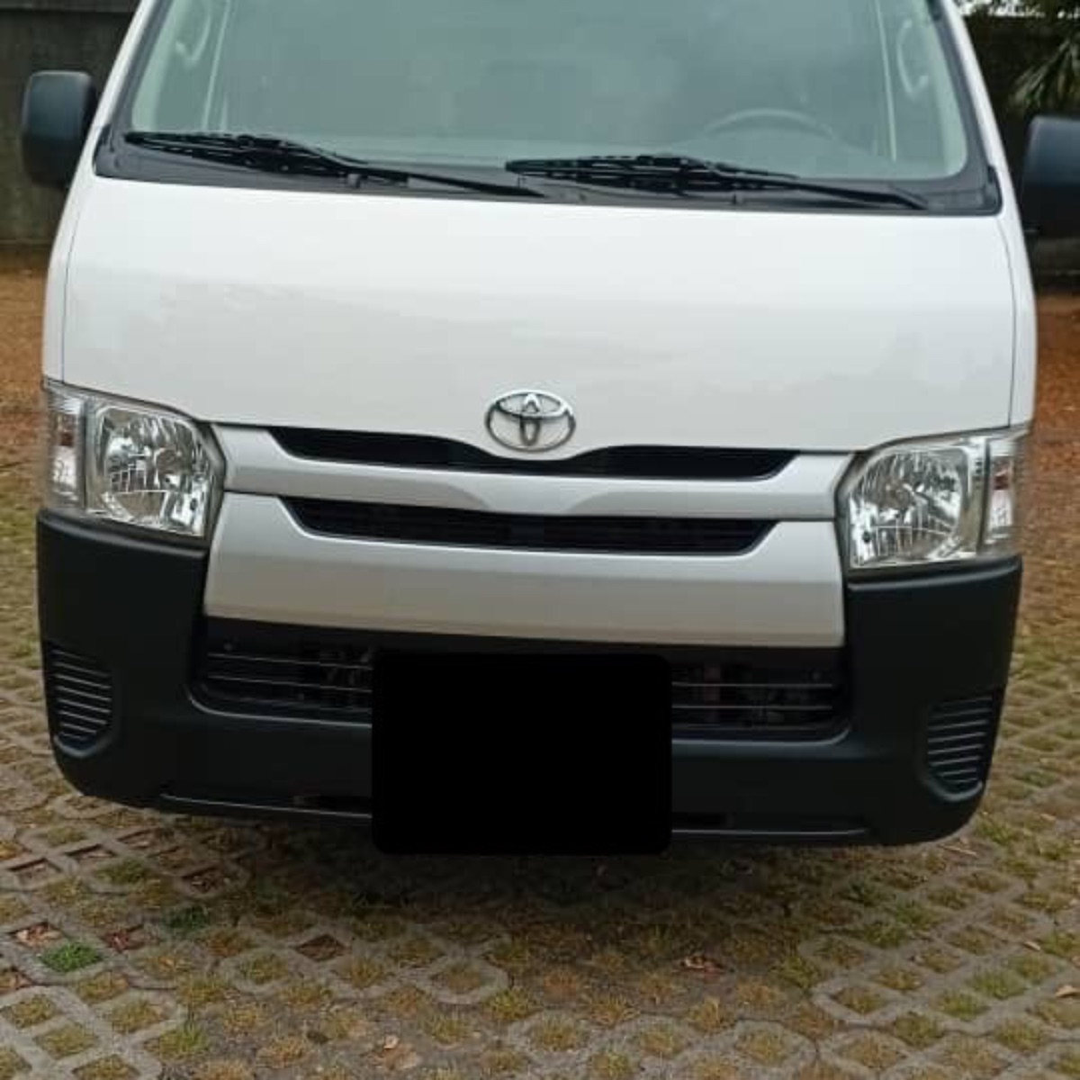 Toyota bus Hiace