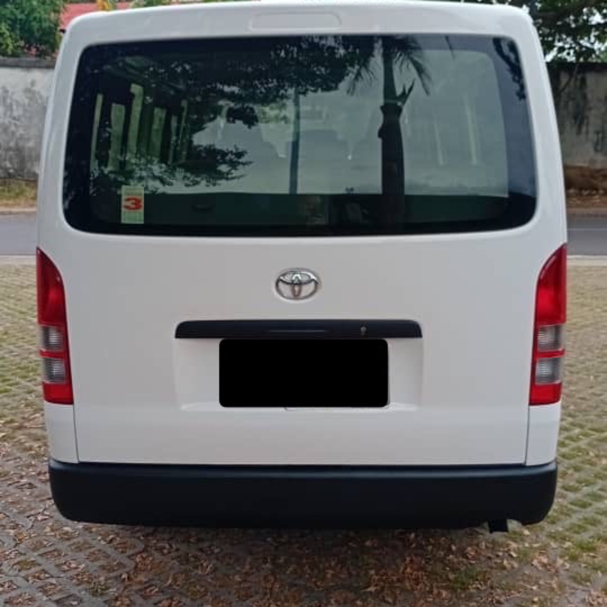 Toyota bus Hiace