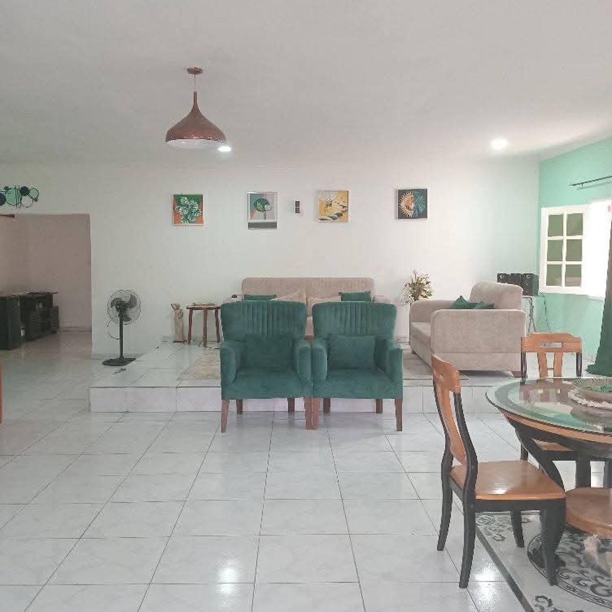 Maison 800m2 à vendre à Malibé 1