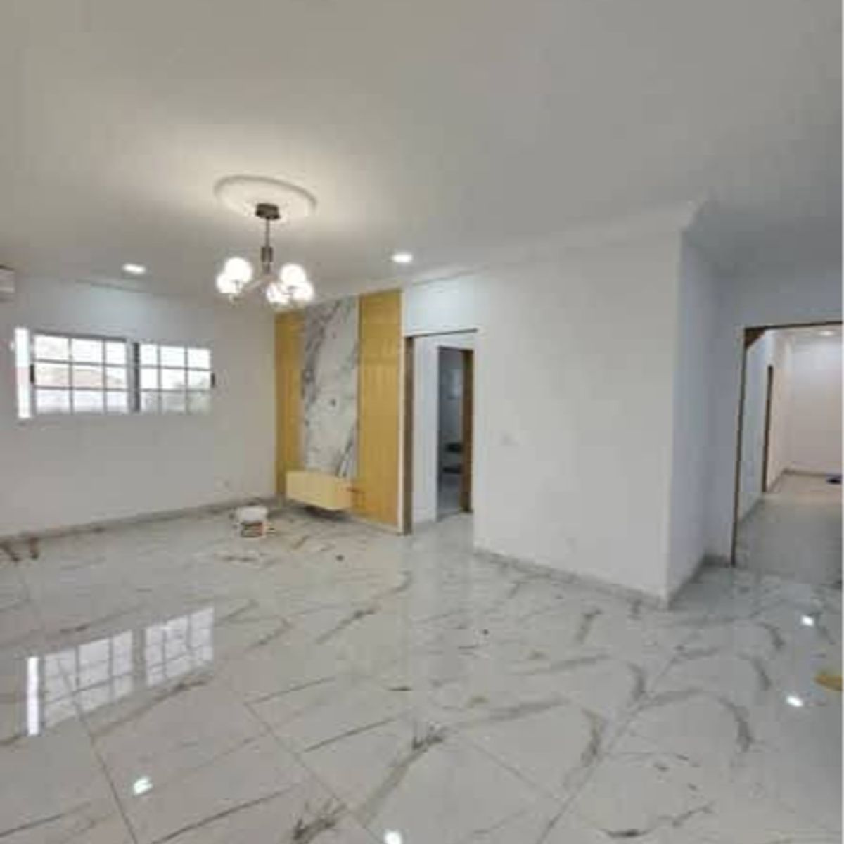 Duplex à louer Angondjé