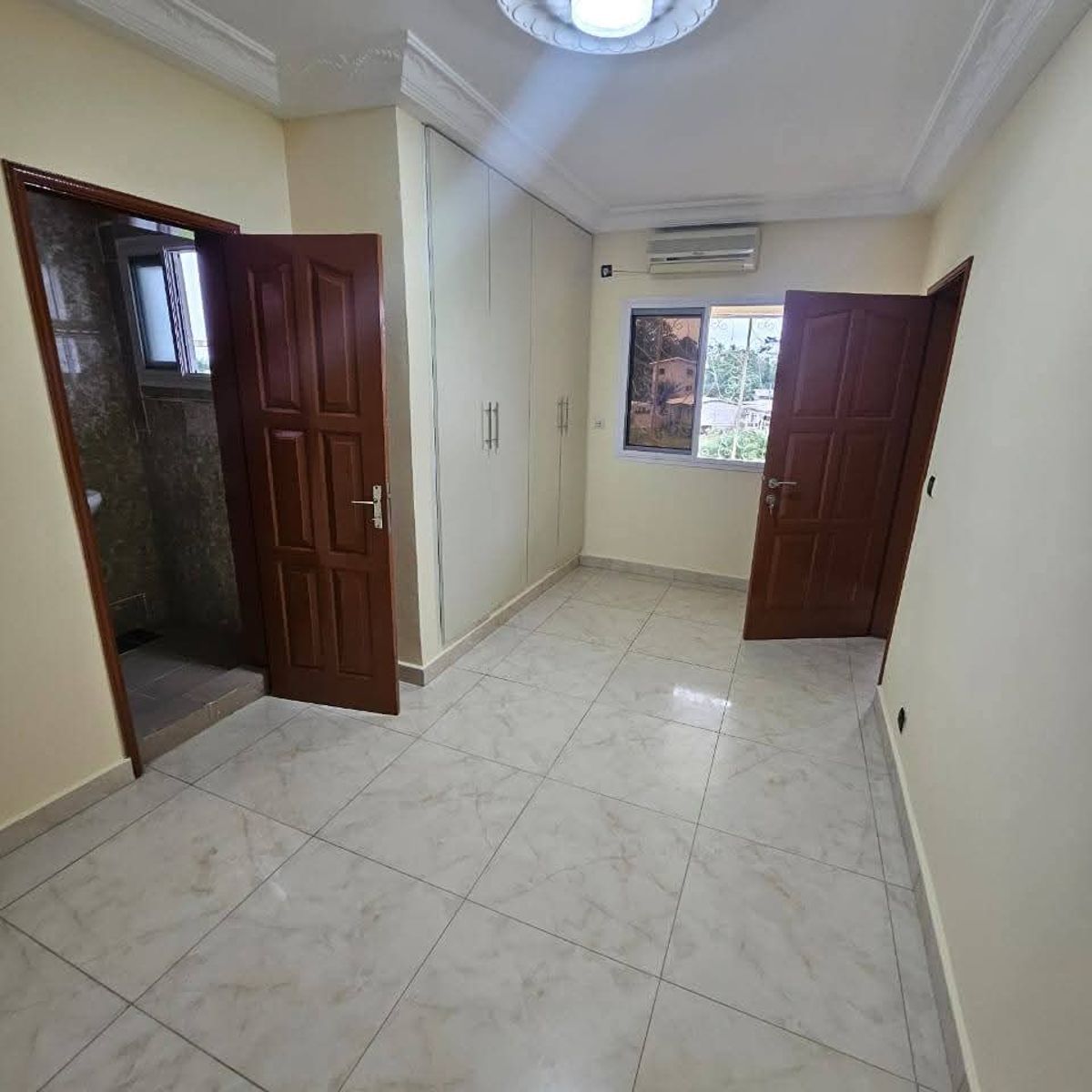 Appartement 2 chambres à Okala