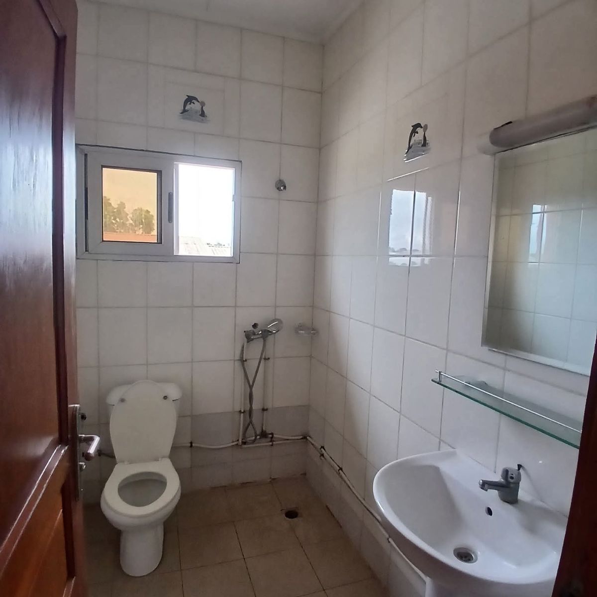 Villa duplex mitoyenne à Avorbam