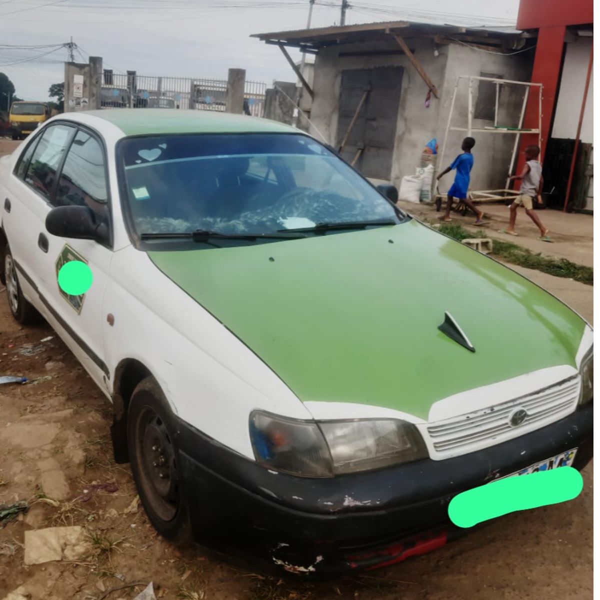 Toyota Carina 3
