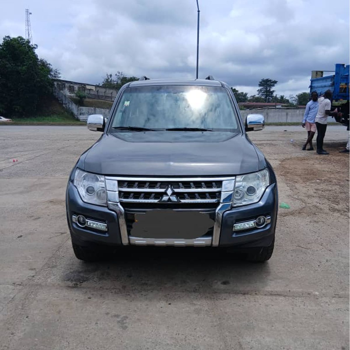 Mitsubishi Pajero GLS V6