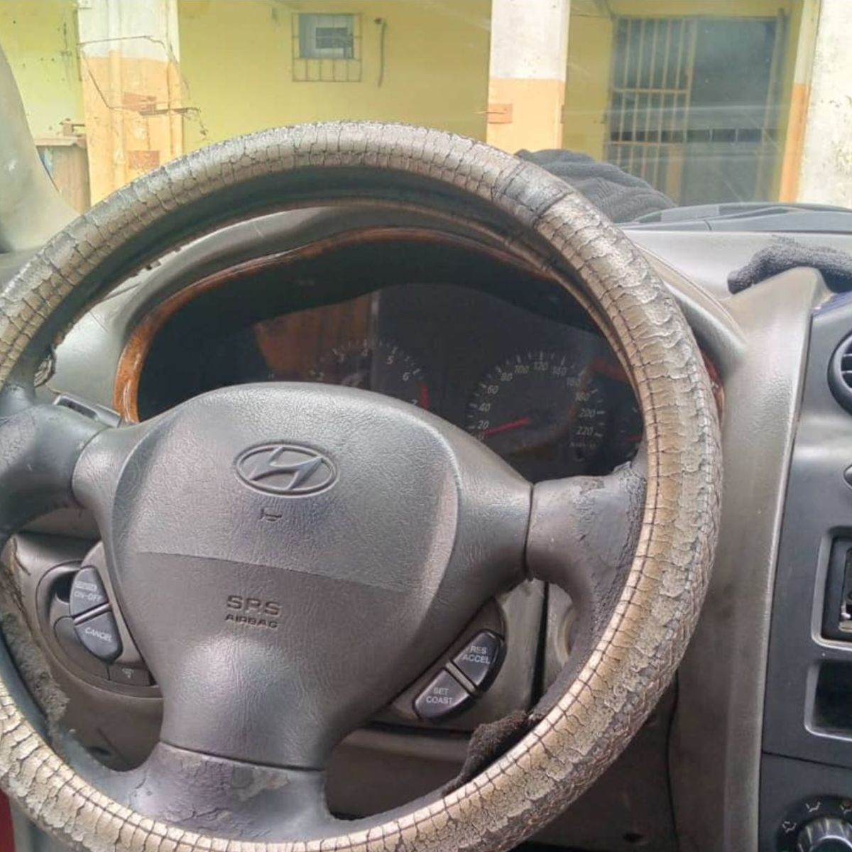 Hyundai SANTA FE 1