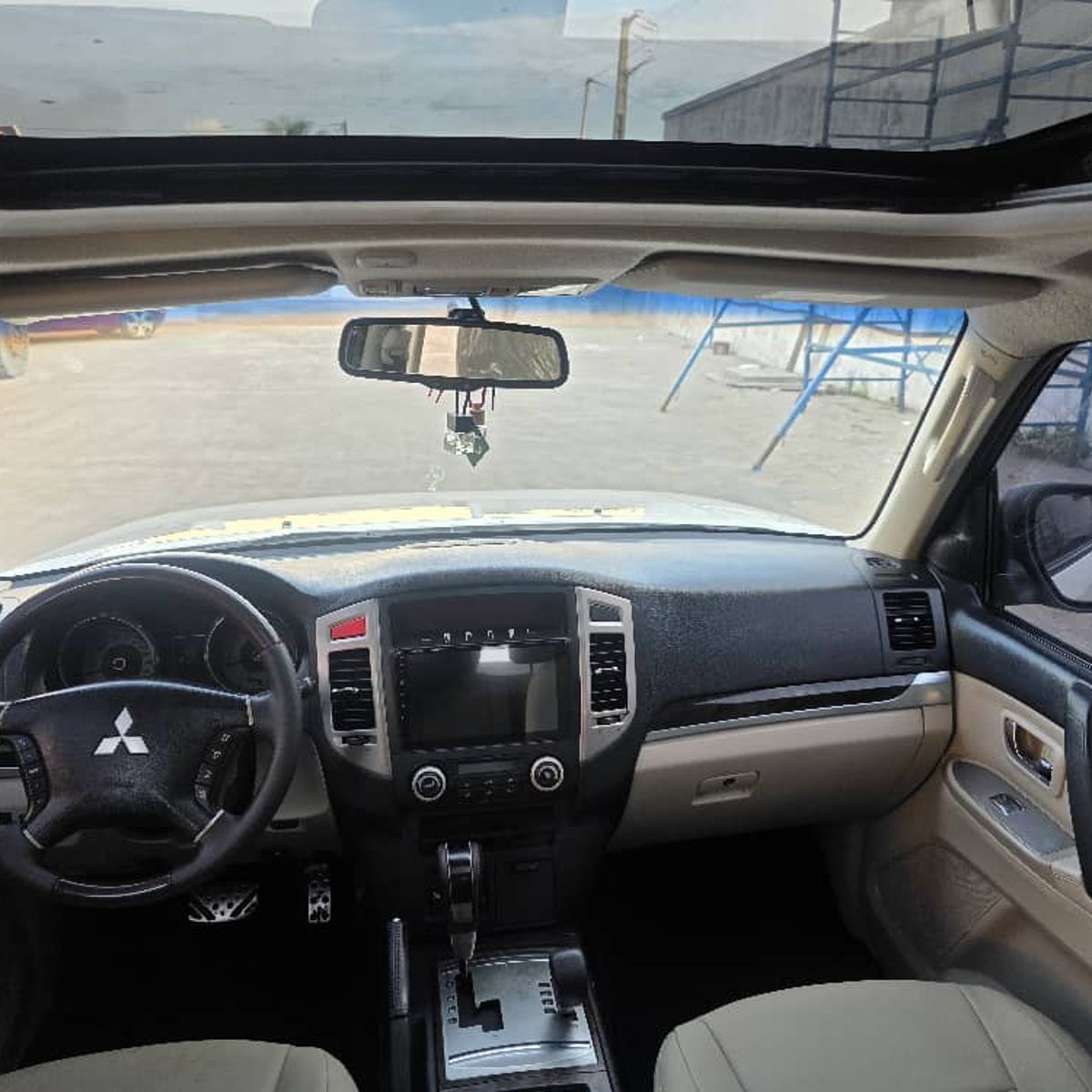 Mitsubishi Pajero GLS