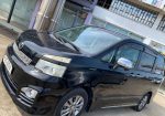 Toyota Voxy 2016