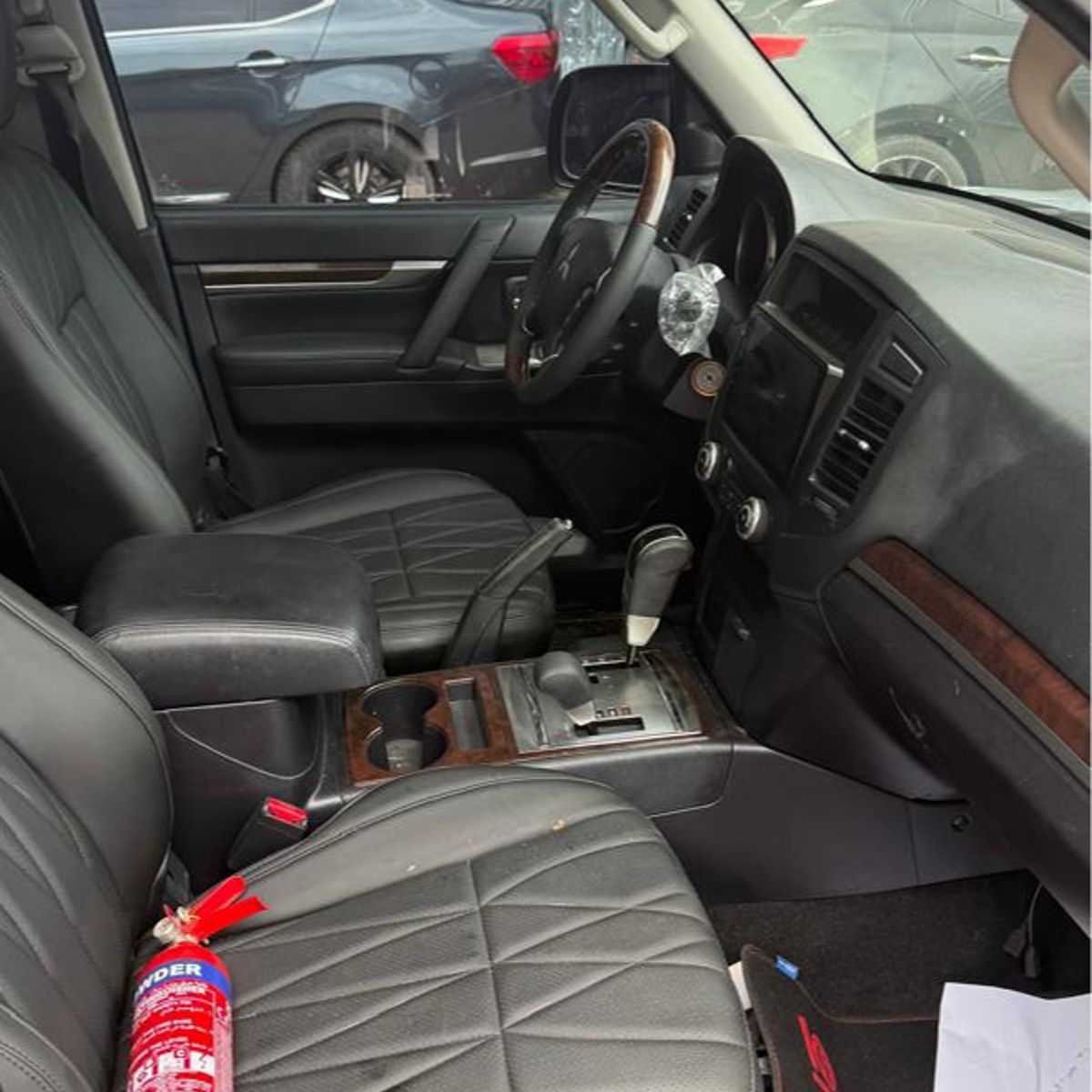 Mitsubishi Pajero GLS
