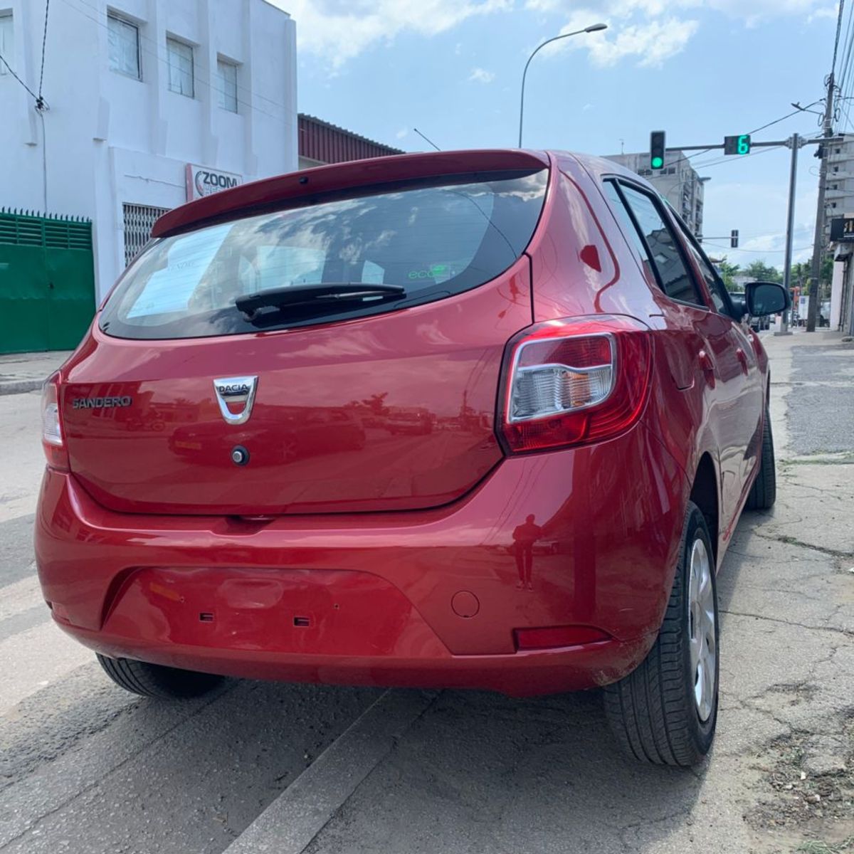 Vend Dacia Sandero 2015