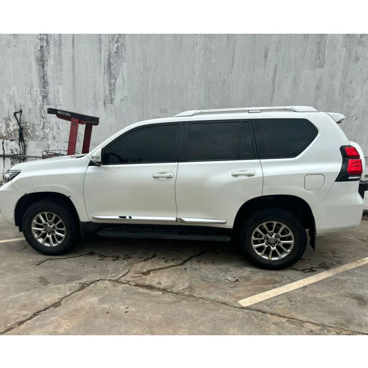 Toyota Land Cruiser Prado GXR