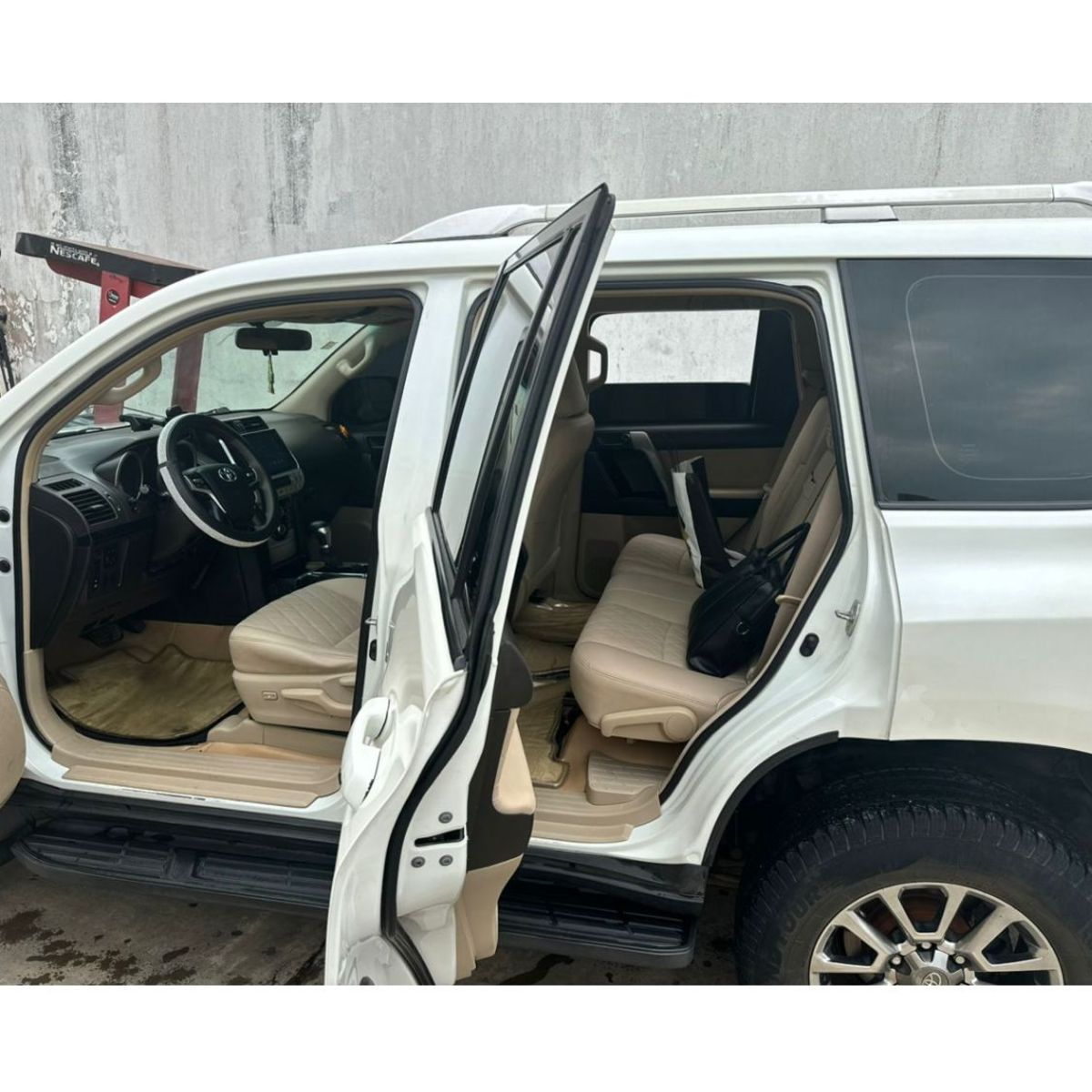 Toyota Land Cruiser Prado GXR