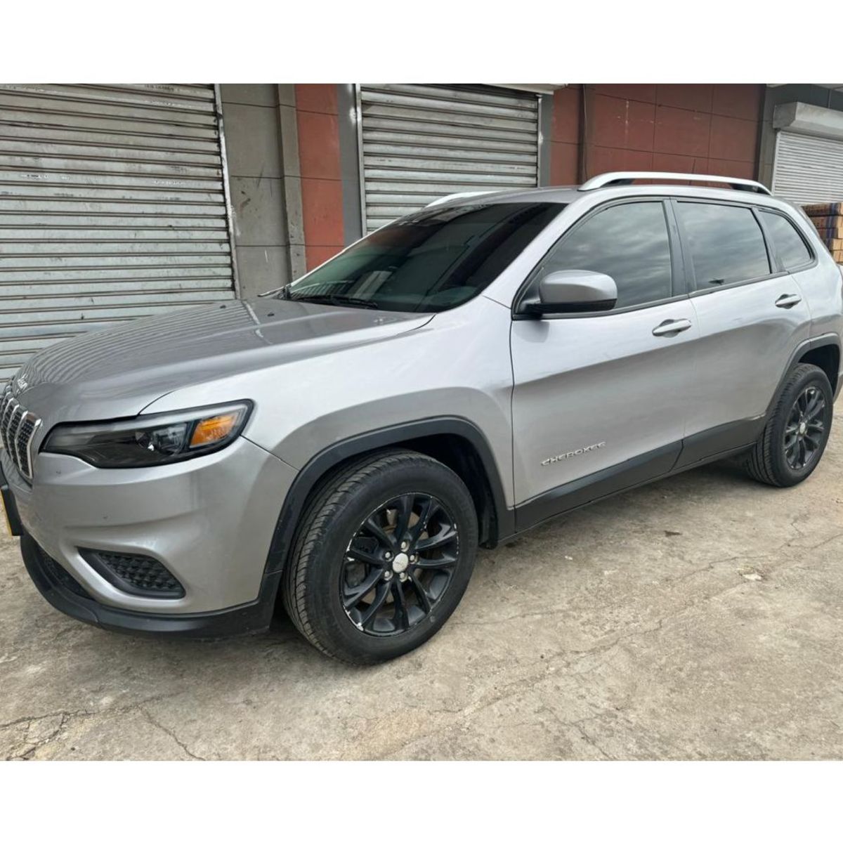 Jeep Cherokee 2021