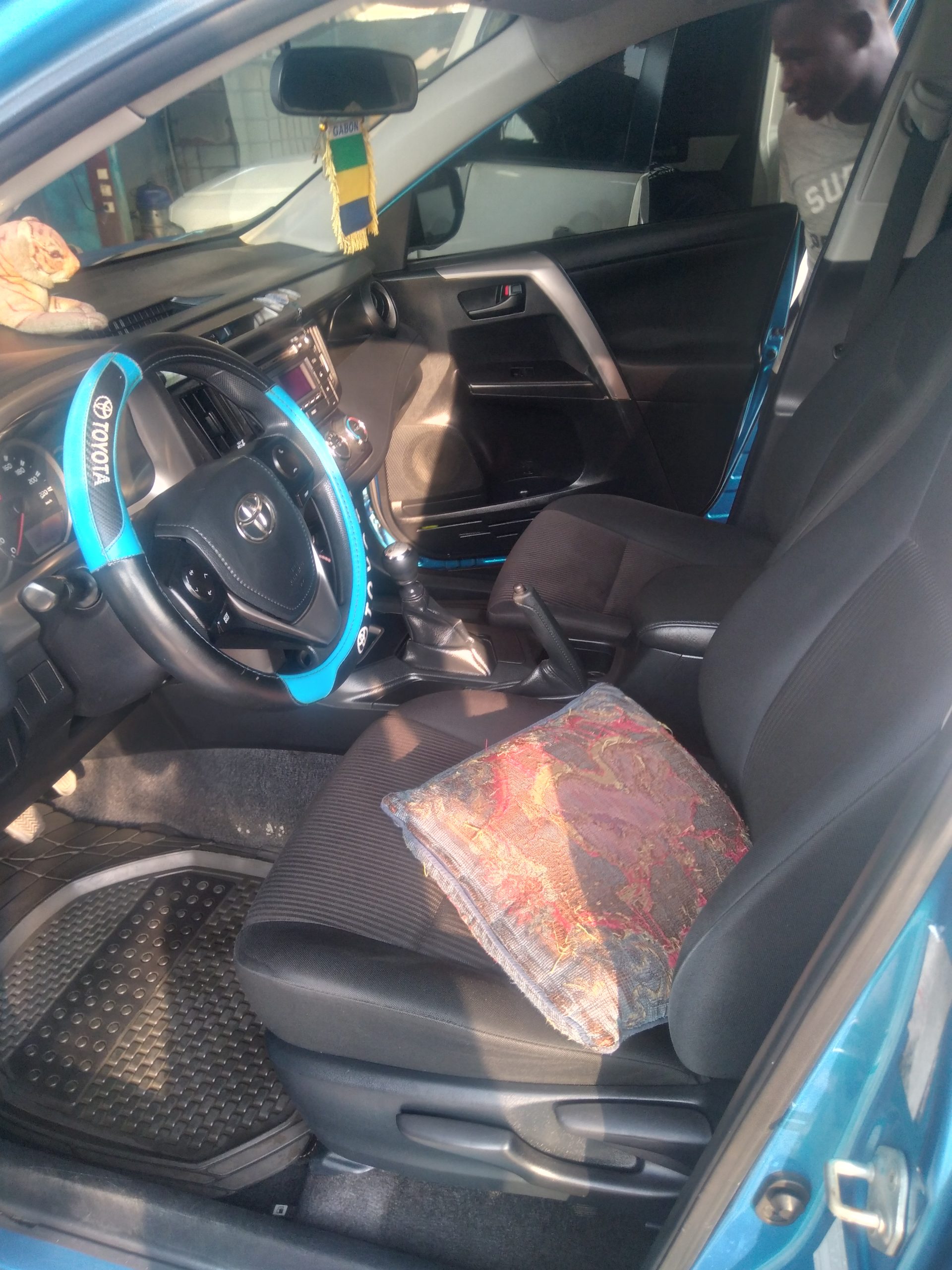 Opportunité à saisir à vendre Rav4 année 2016