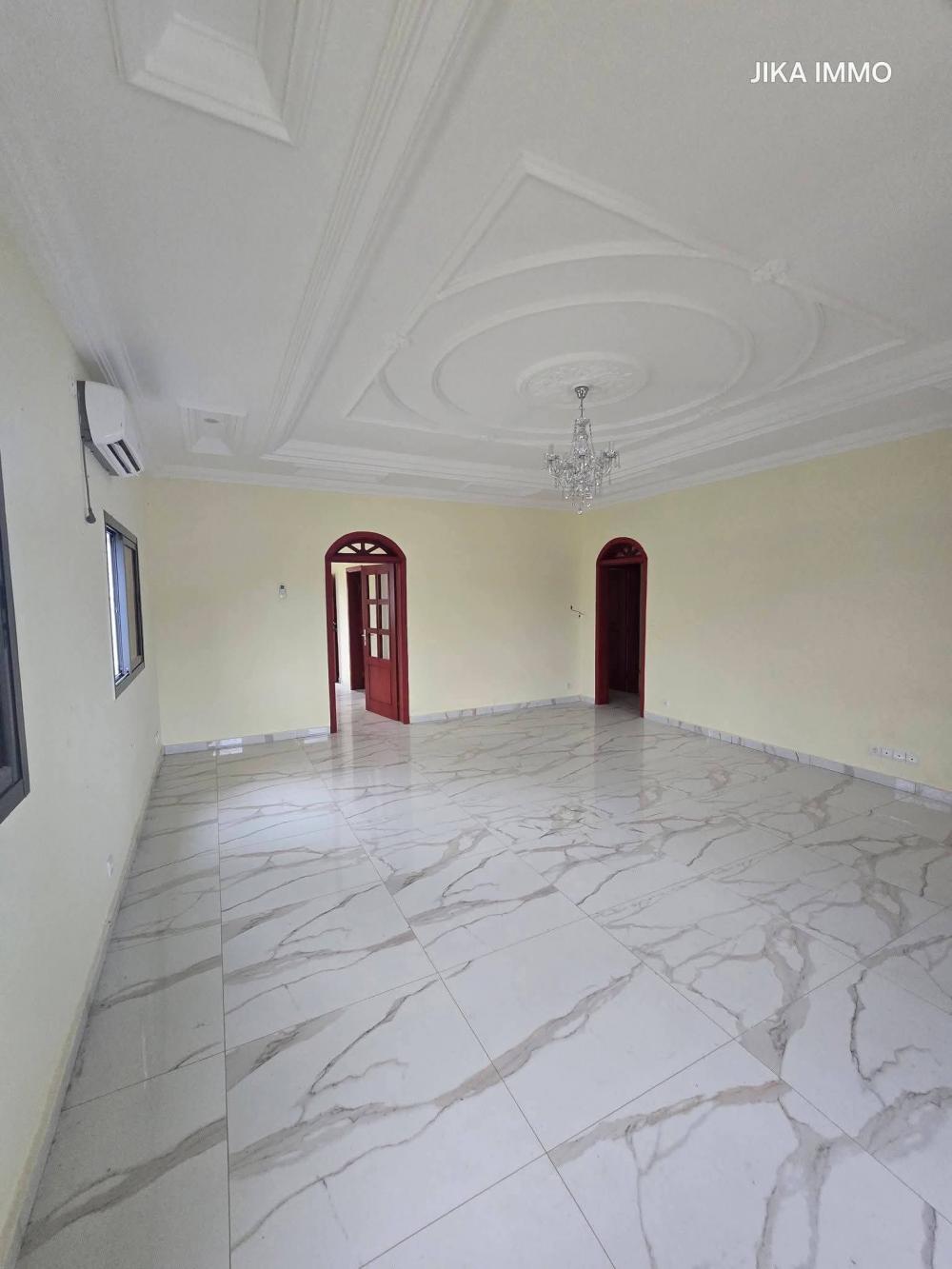 Appartement 4 chambres à louer à Avorbam – Marseille 2