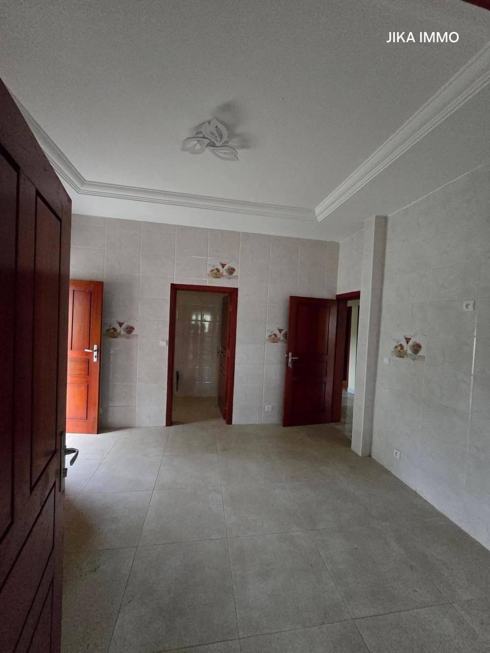 Appartement 4 chambres à louer à Avorbam – Marseille 2