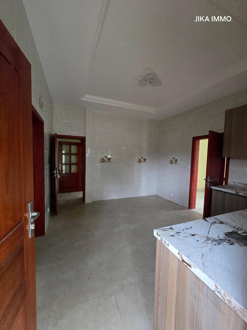 Appartement 4 chambres à louer à Avorbam – Marseille 2