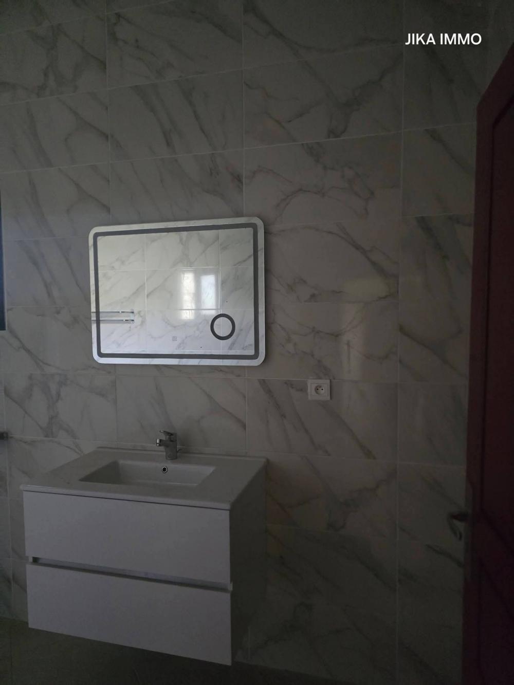 Appartement 4 chambres à louer à Avorbam – Marseille 2