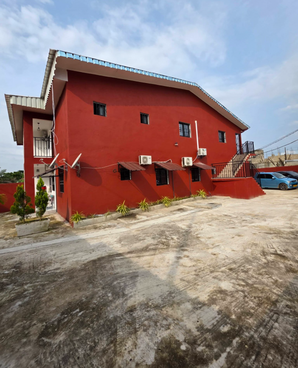 Appartement 2 chambres à louer à Akanda aux 2 hôtels