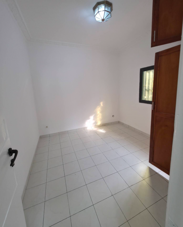 Appartement 2 chambres à louer à Akanda – Marseille 2