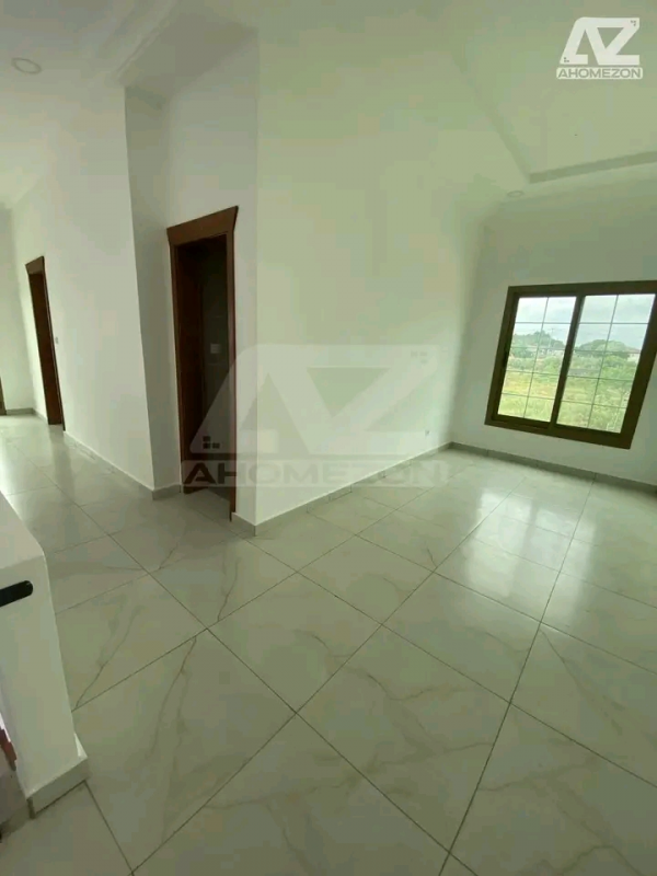 Appartement 3 chambres à louer Avorbam carrefour Mabala