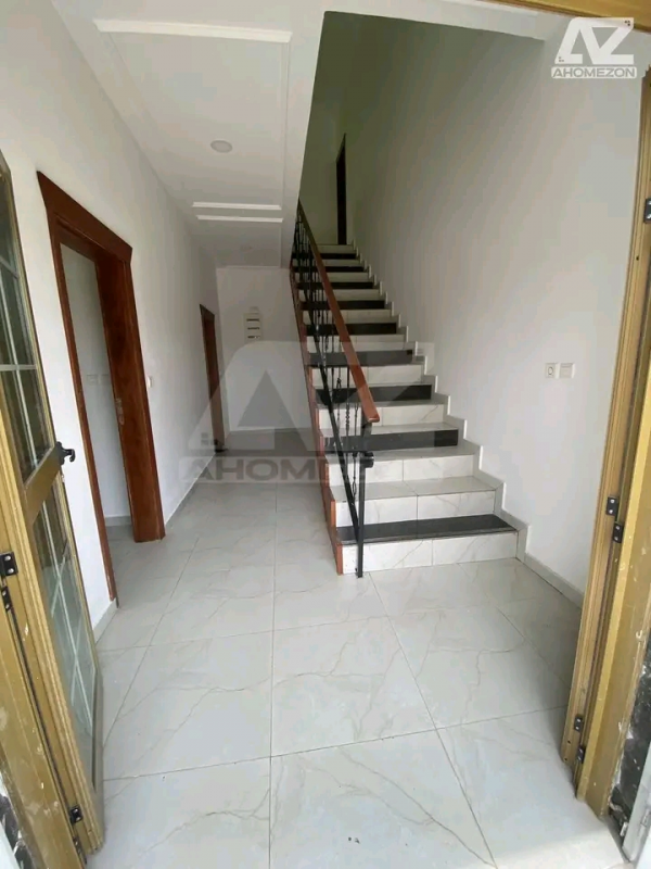 Appartement 3 chambres à louer Avorbam carrefour Mabala