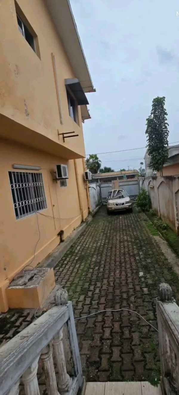 Appartement 3 chambres à louer à Akanda – Première Cité