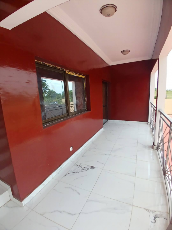 Appartement 3 chambres à louer à Akanda – Stade Angondjé