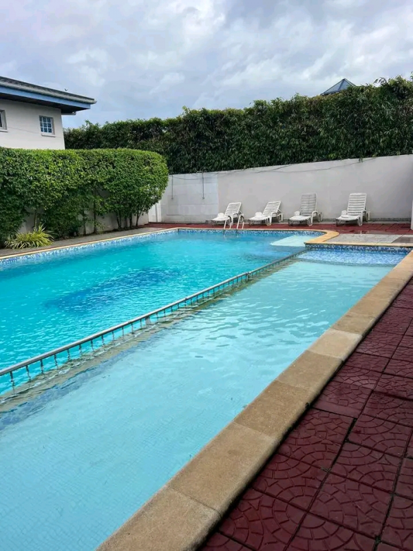 Villa duplex sécurisée à louer à la Sablière