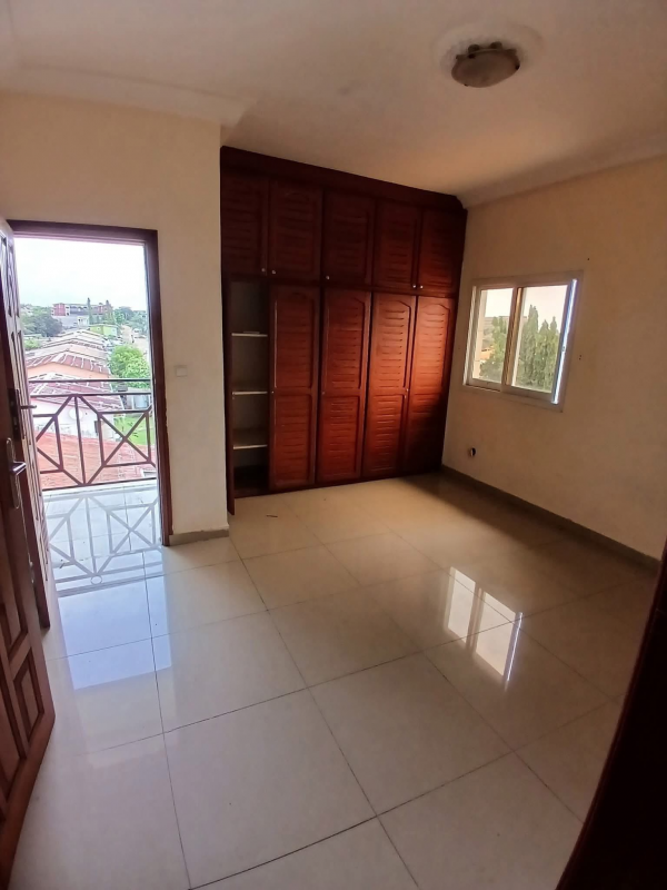 Appartement 2 chambres à louer à Akanda – Sherco