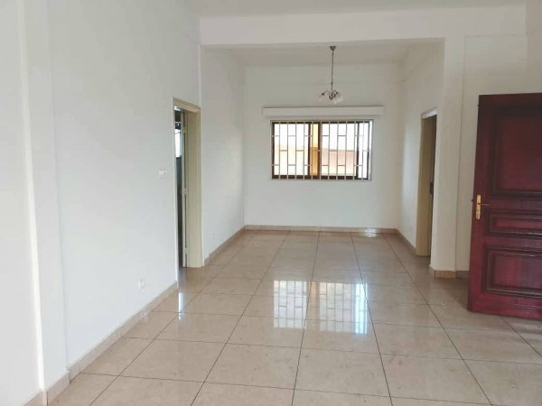 Appartement 3 chambres à louer à Libreville – Plaine Niger