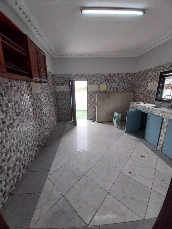 Appartement 3 chambres à louer à Owendo