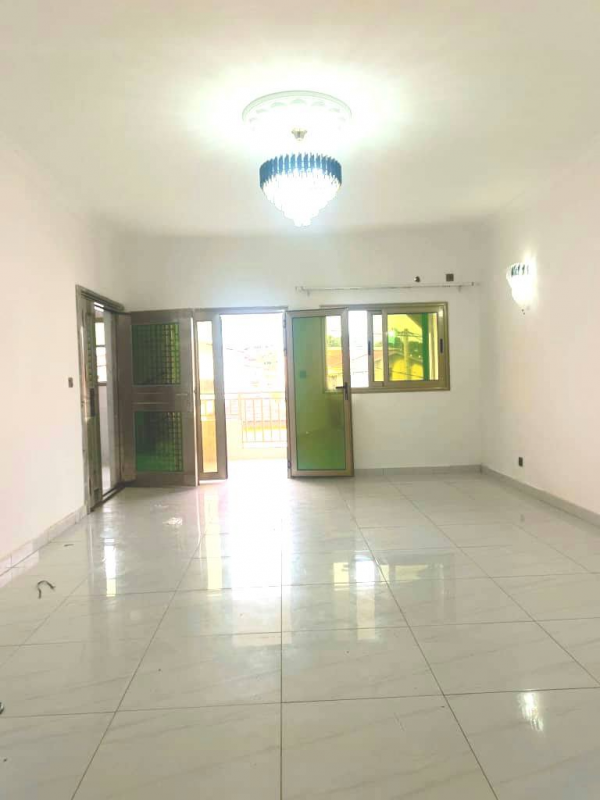 Appartement 3 chambres à louer à la SNI